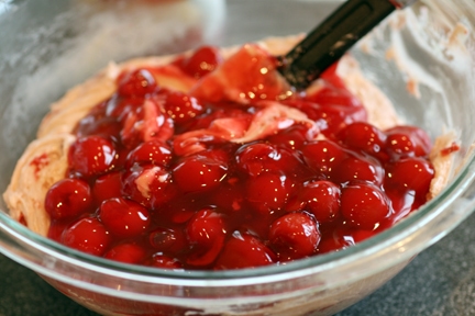 Lucky Leaf Premium Cherry Pie Filling