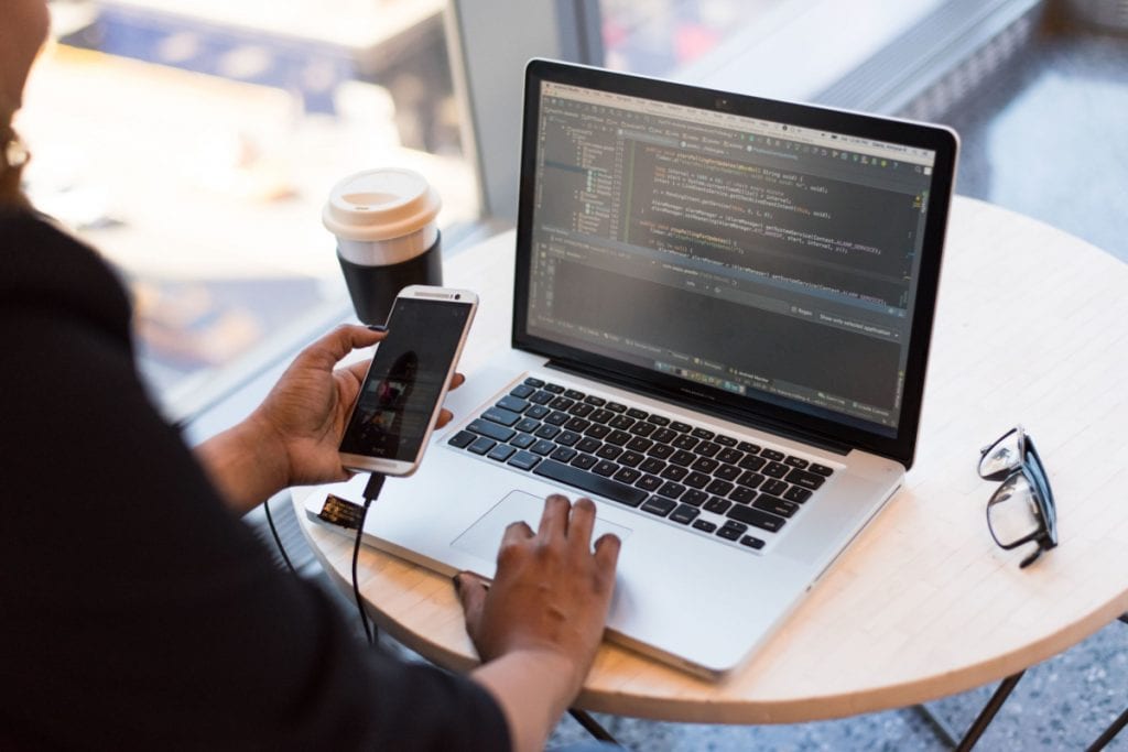 Choose the Right Software to Boost Your Business Efficiency