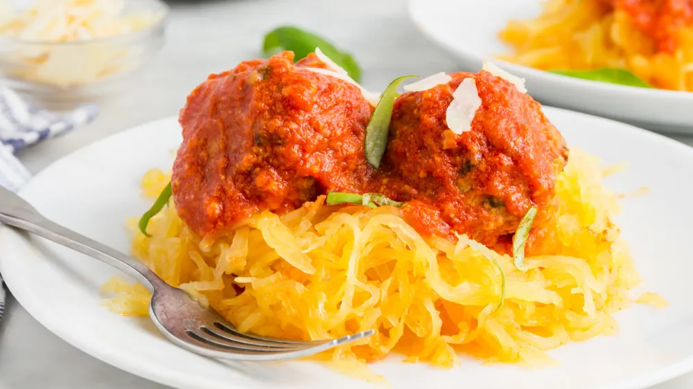 Spaghetti Squash with Marinara and Turkey Meatballs