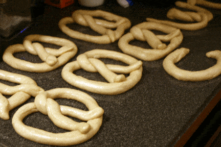 Auntie Anne's At-Home Baking Kit