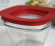 Rubbermaid Glass Containers