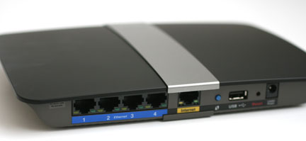 Linksys E4200 Ports