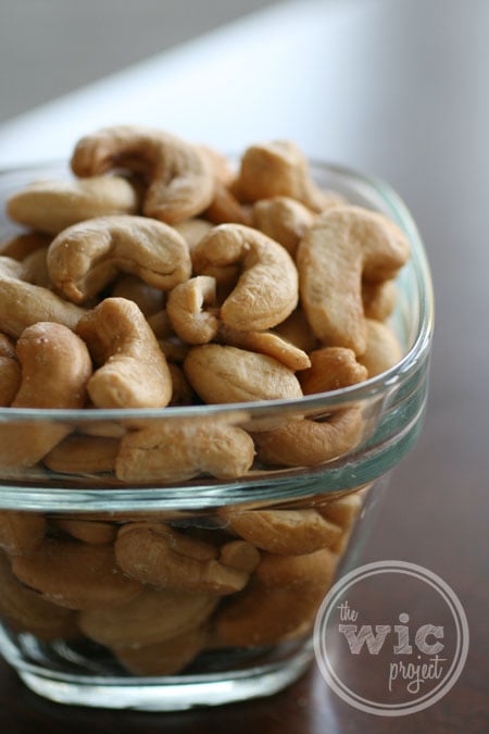Jerry's Nut House Colossal Cashews