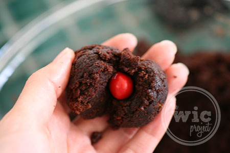 Peanut M&M's in Cake Pop #shop