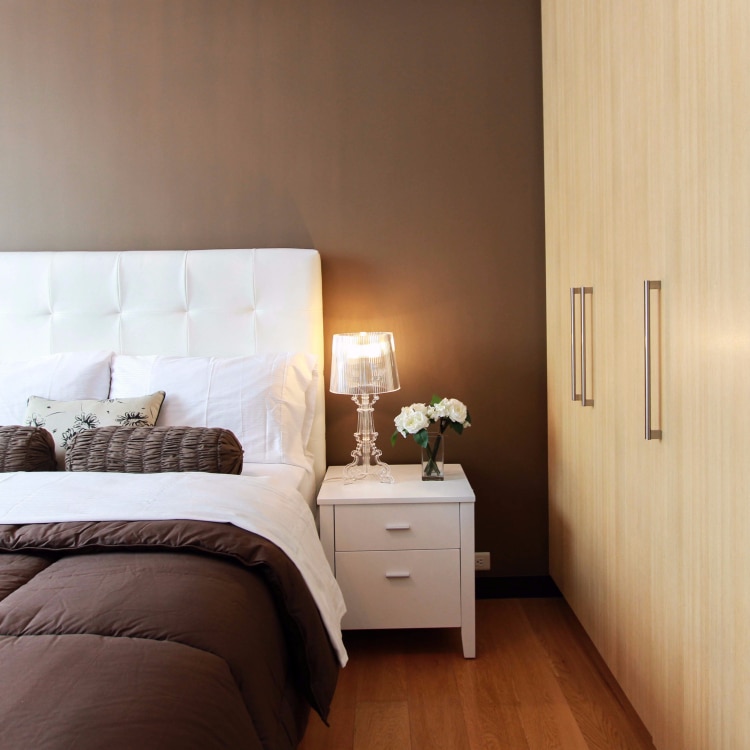 Mini Bedroom Makeovers: Ideas & Inspiration