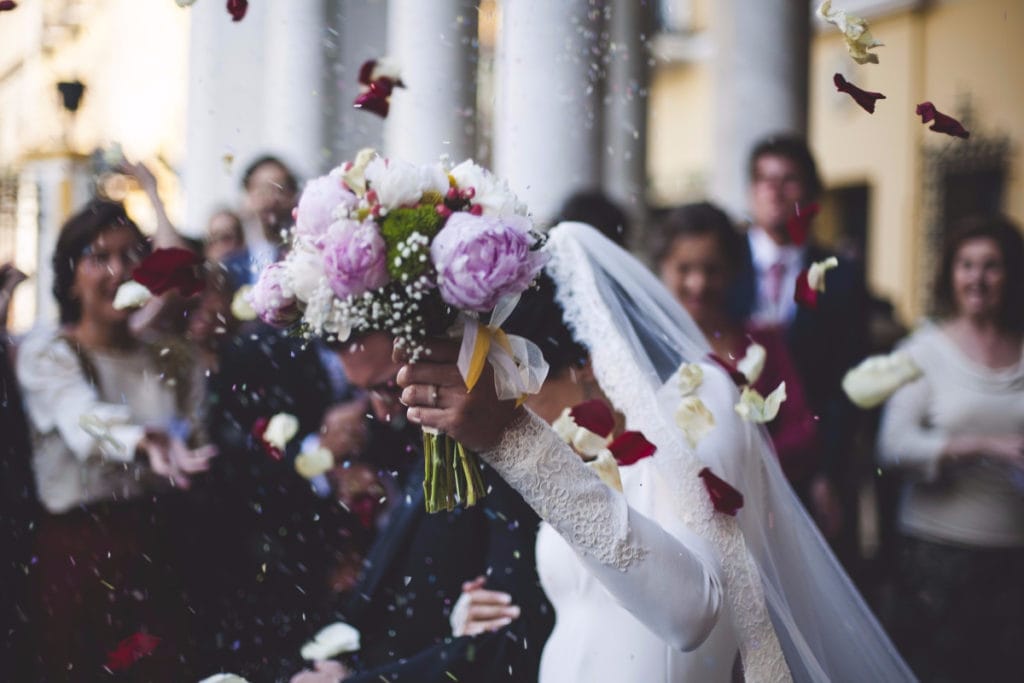 Tips for How to Be the Perfect Wedding Guest