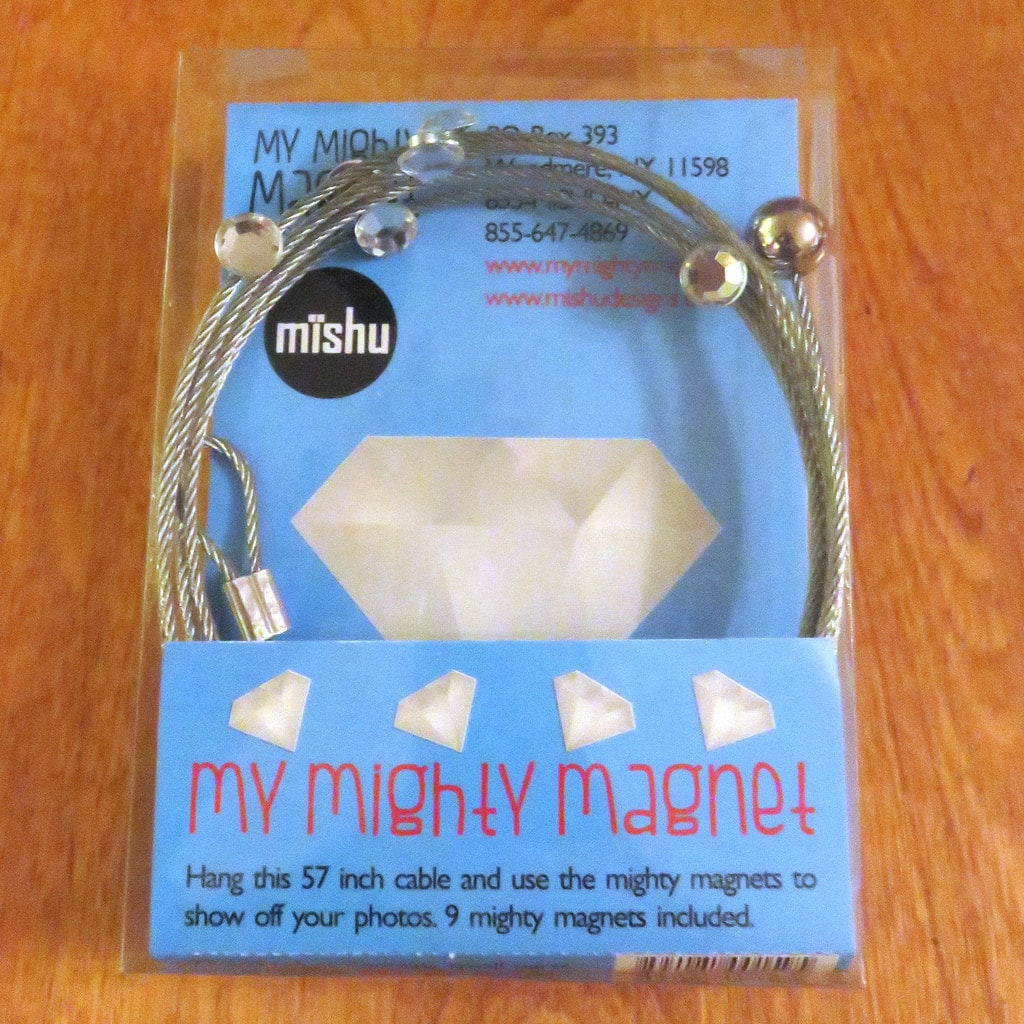 How to Easily Display Photos and Awards with My Mighty Magnet