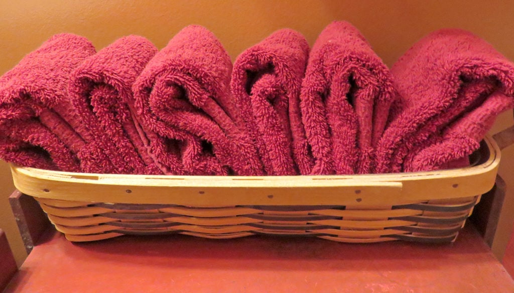 The REAL SIMPLE Method to Organizing Every Room: And How to Keep It that Way Review