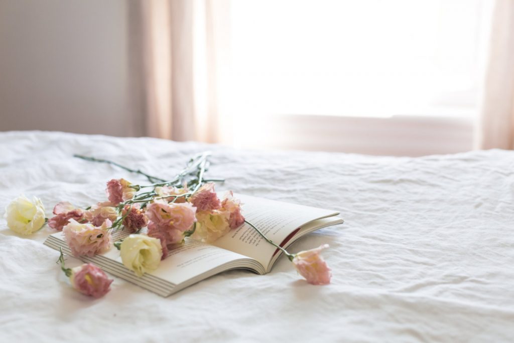 Three Fragrances to Add Ambience to Your Bedroom