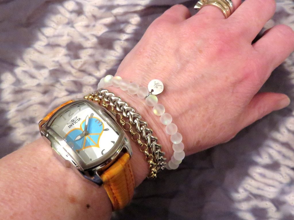NOGU Mermaid Glass Bead Bracelets Glow and Reflect Light