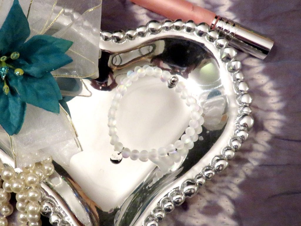NOGU Mermaid Glass Bead Bracelets Glow and Reflect Light