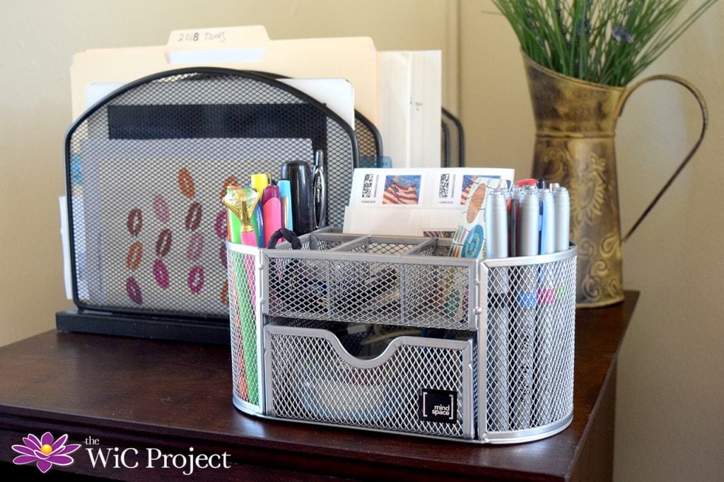 Easy Tips to Organize Your Desk with Mindspace - Desk Organizer