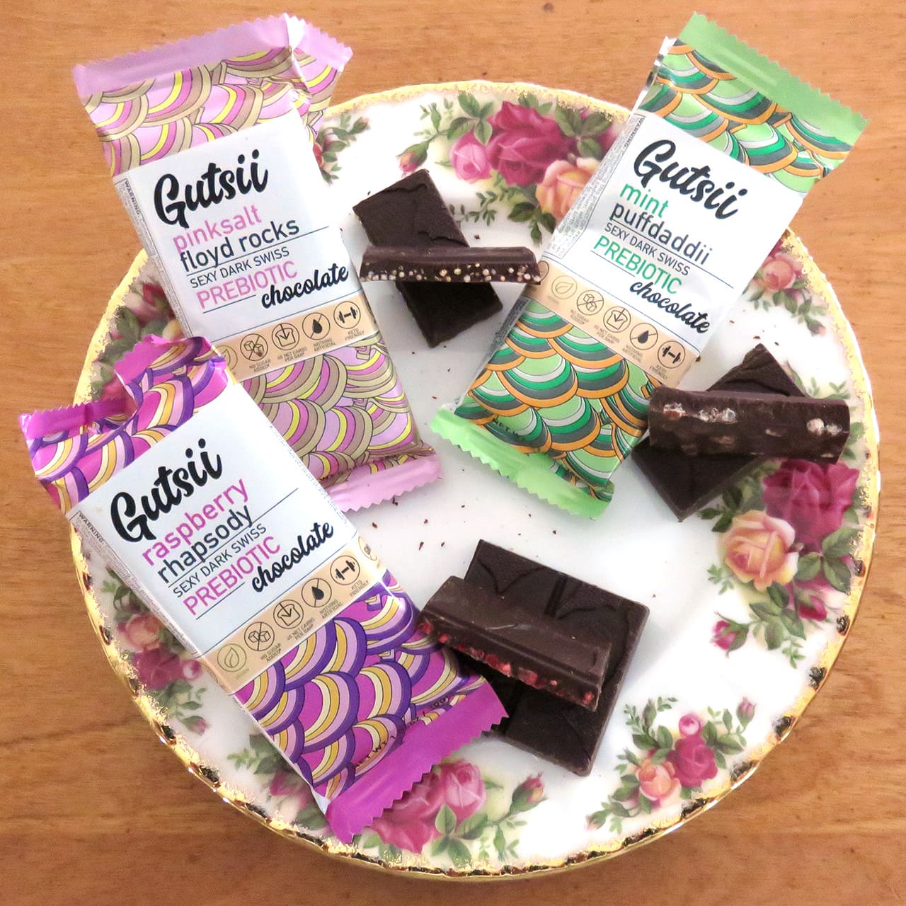 Gutsii Chocolate with Prebiotics Review: Vegan, Keto-Friendly, Low Carb Swiss Dark Chocolate