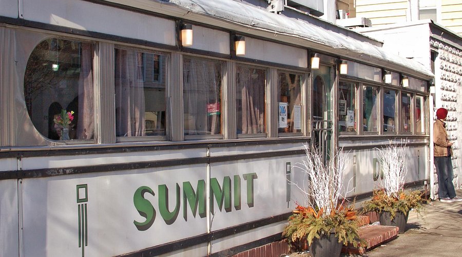 Summit Diner 